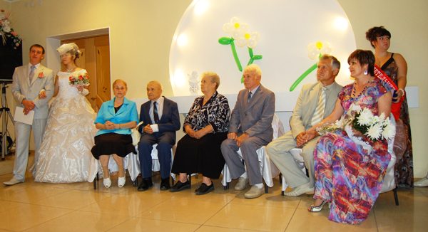 8 июля 2012 г. - «День семьи, любви и верности», г. Ленинск-Кузнецкий